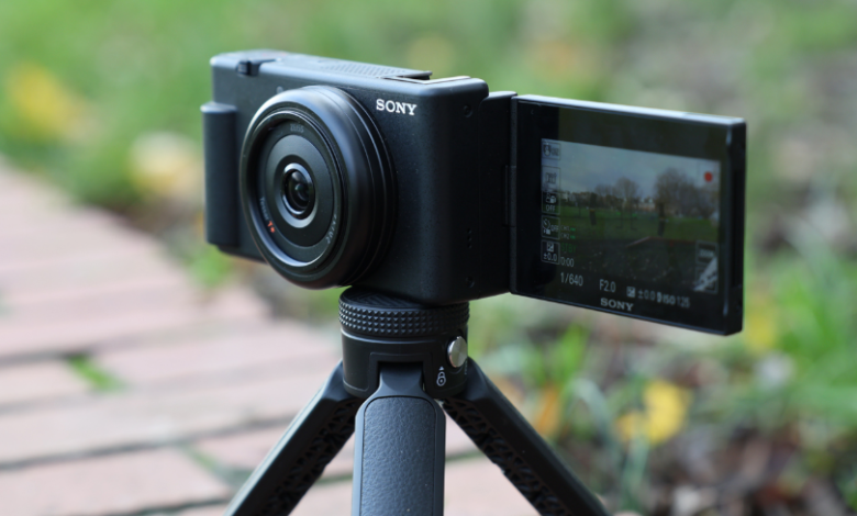 How to Choose a Vlogging Camera That Matches Your Real Life Needs