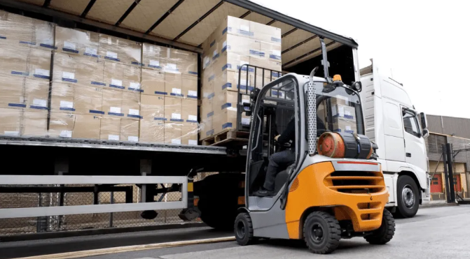 How to Choose the Right Truck for Your Freight Operation